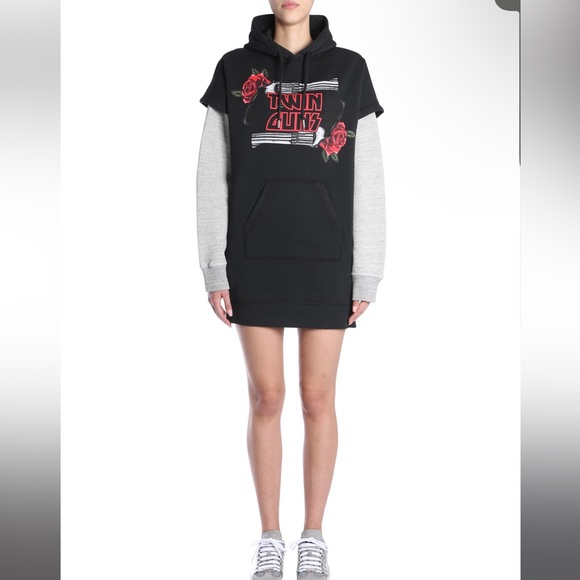 DSQUARED HOODED LONG SWEATSHIRT WITH TWINS GUNS PRINT